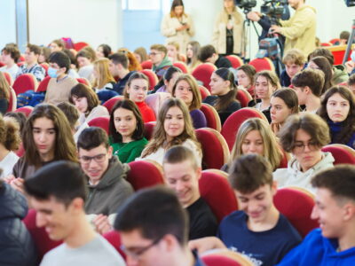 _DSC0081-opt-2048x1366