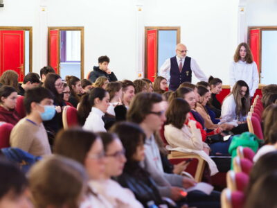 _DSC0115-opt-2048x1366